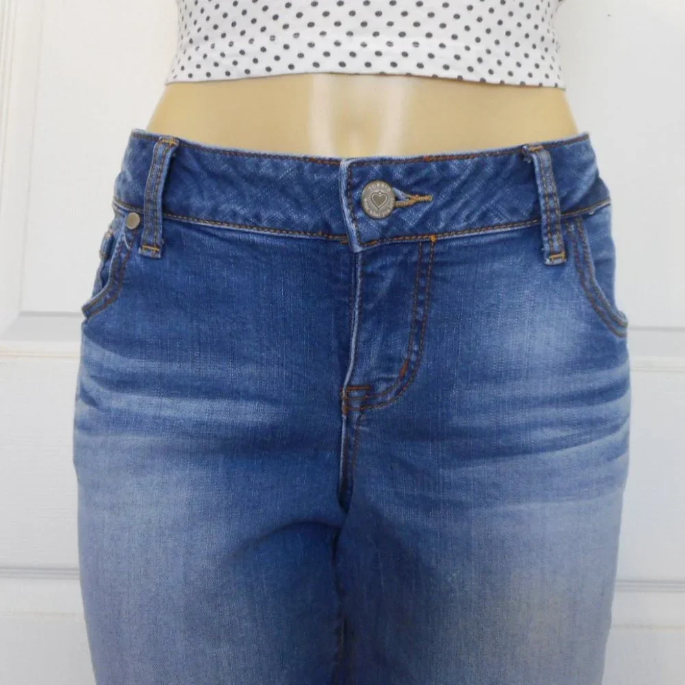 🌸SOLD🌸 TORRID JEANS Size 12 Boyfriend Denim - Picture 3 of 14